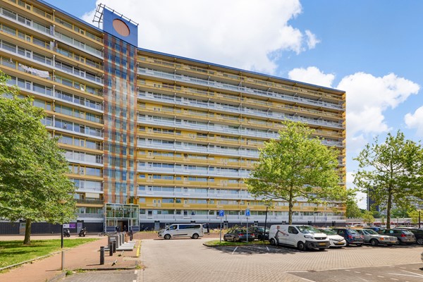 For sale: Pharus 203, 1503 EC Zaandam